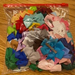 large bag of bows. 2.5 inch size